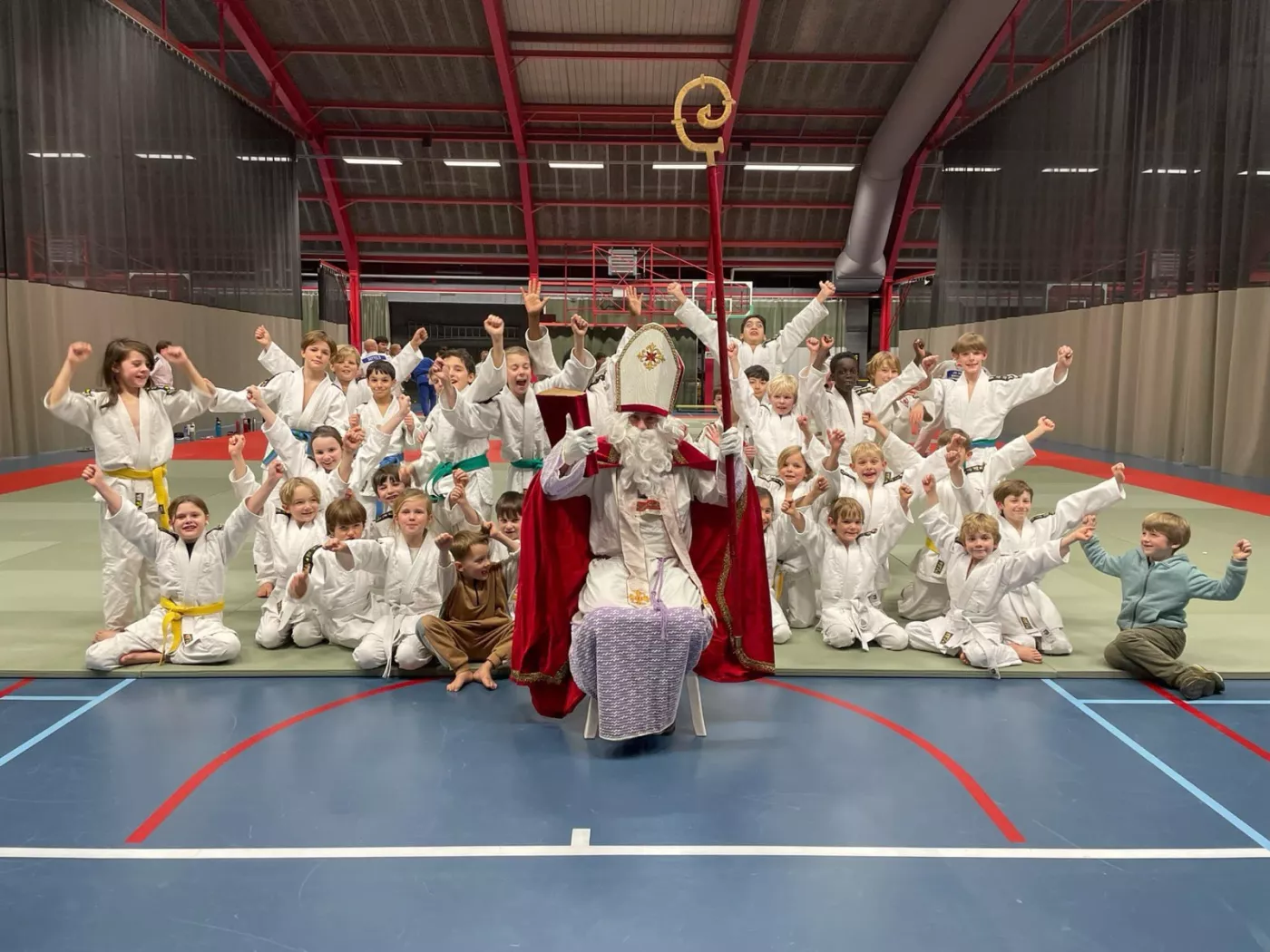 04/12 En de Sint zag dat het goed was!